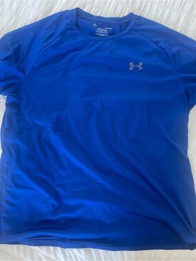 Under Armour Men’s Blue Performance Tee XL